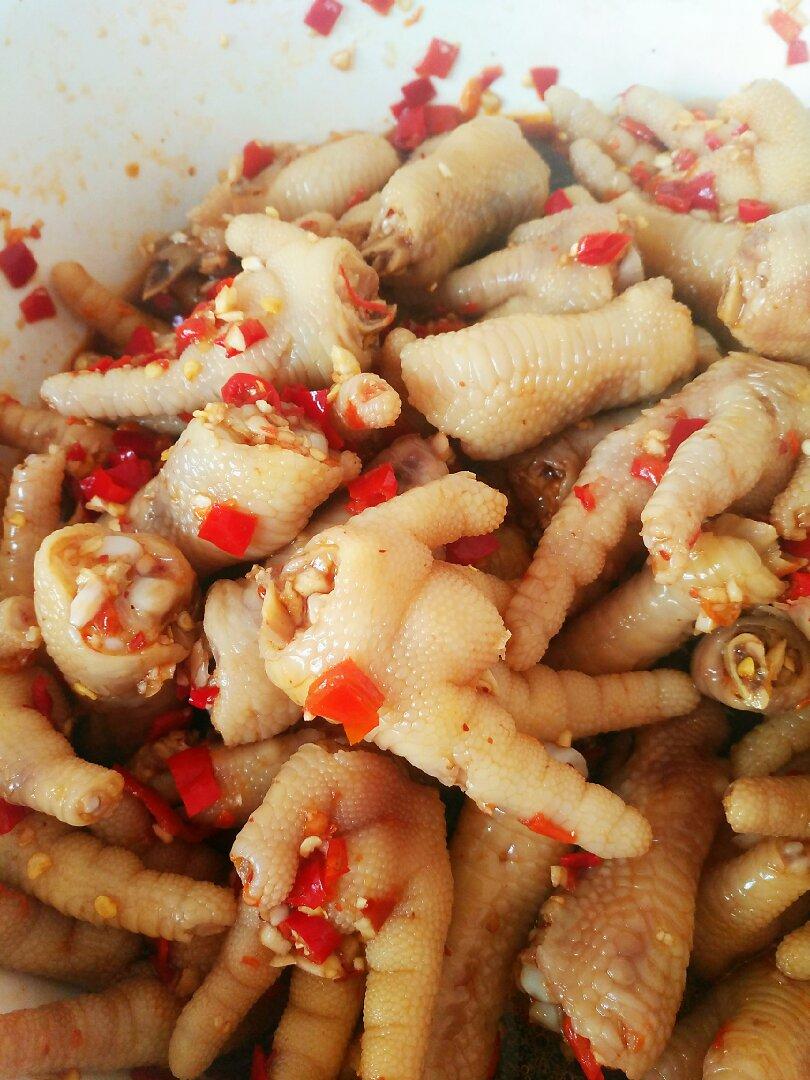 酸辣鸡爪