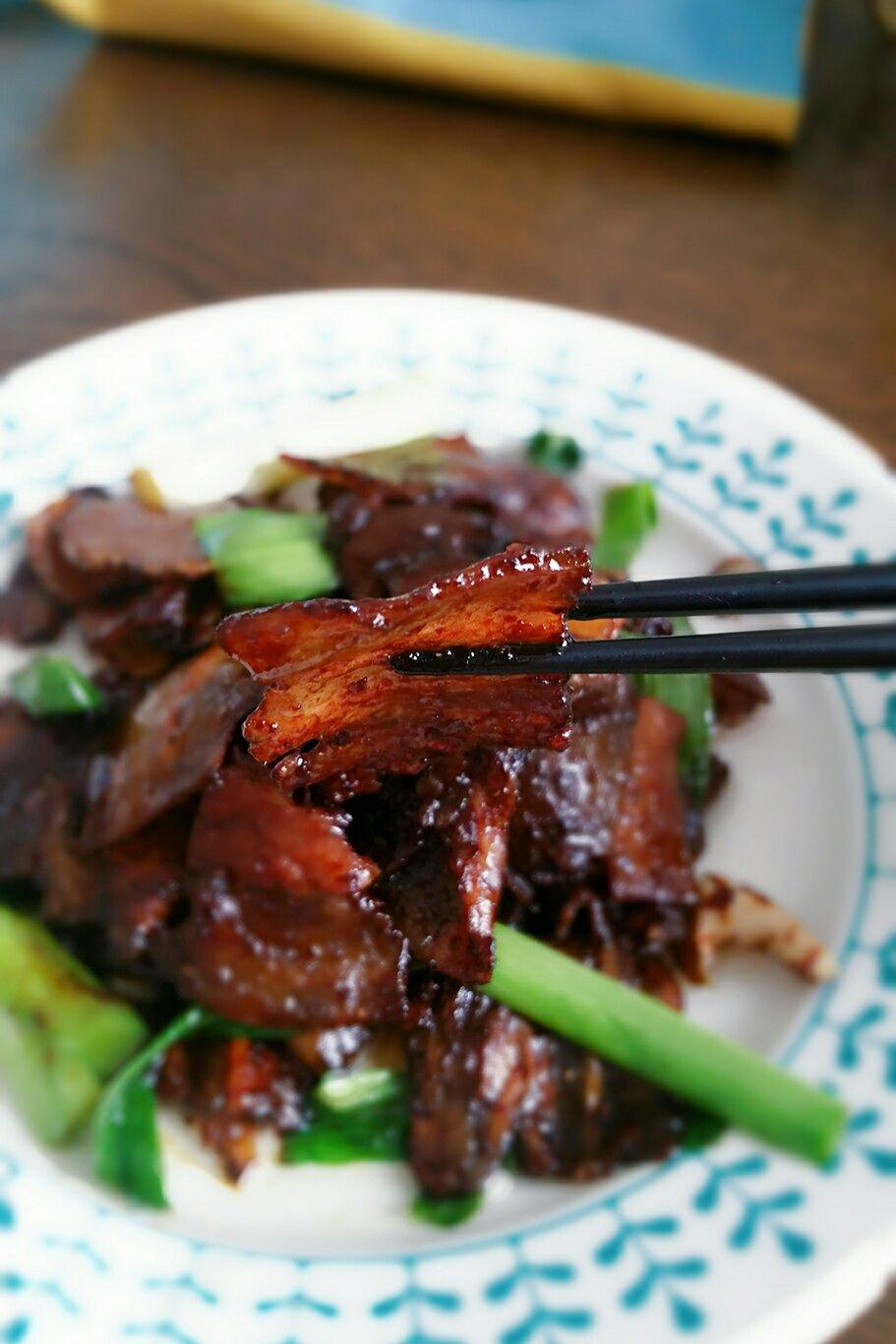 酱爆肉片