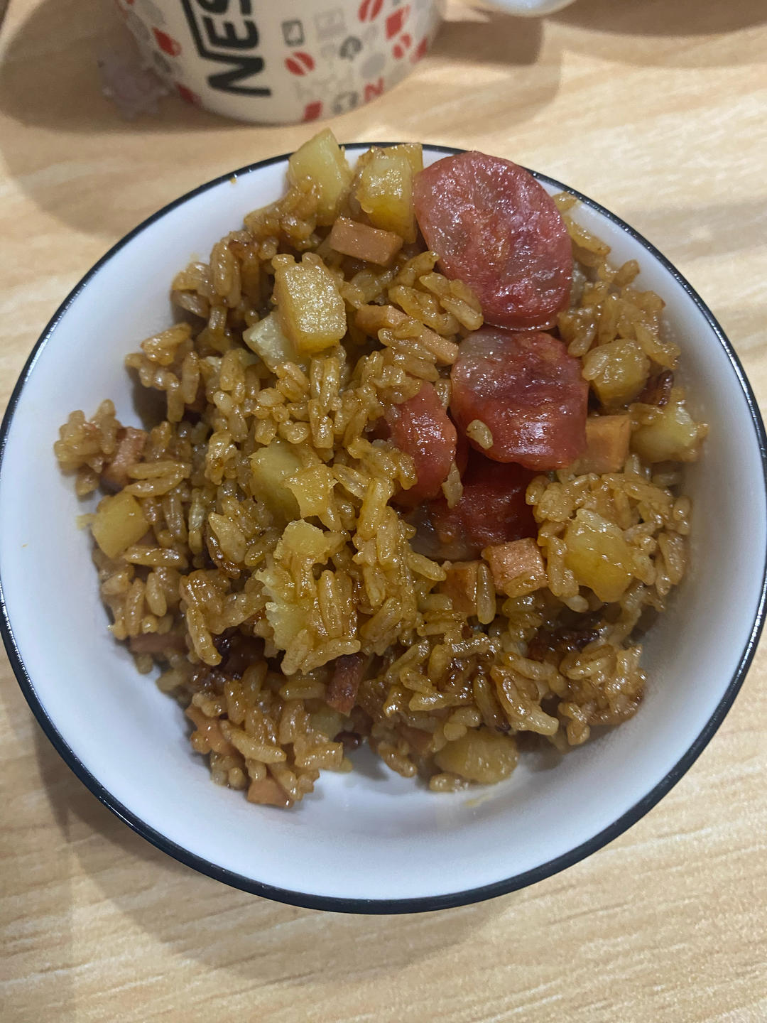 懒人必备～电饭煲腊肠焖饭