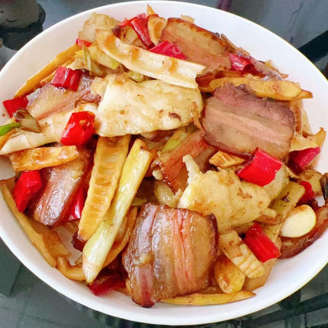 腊味溜酸笋鱼片🐟的做法