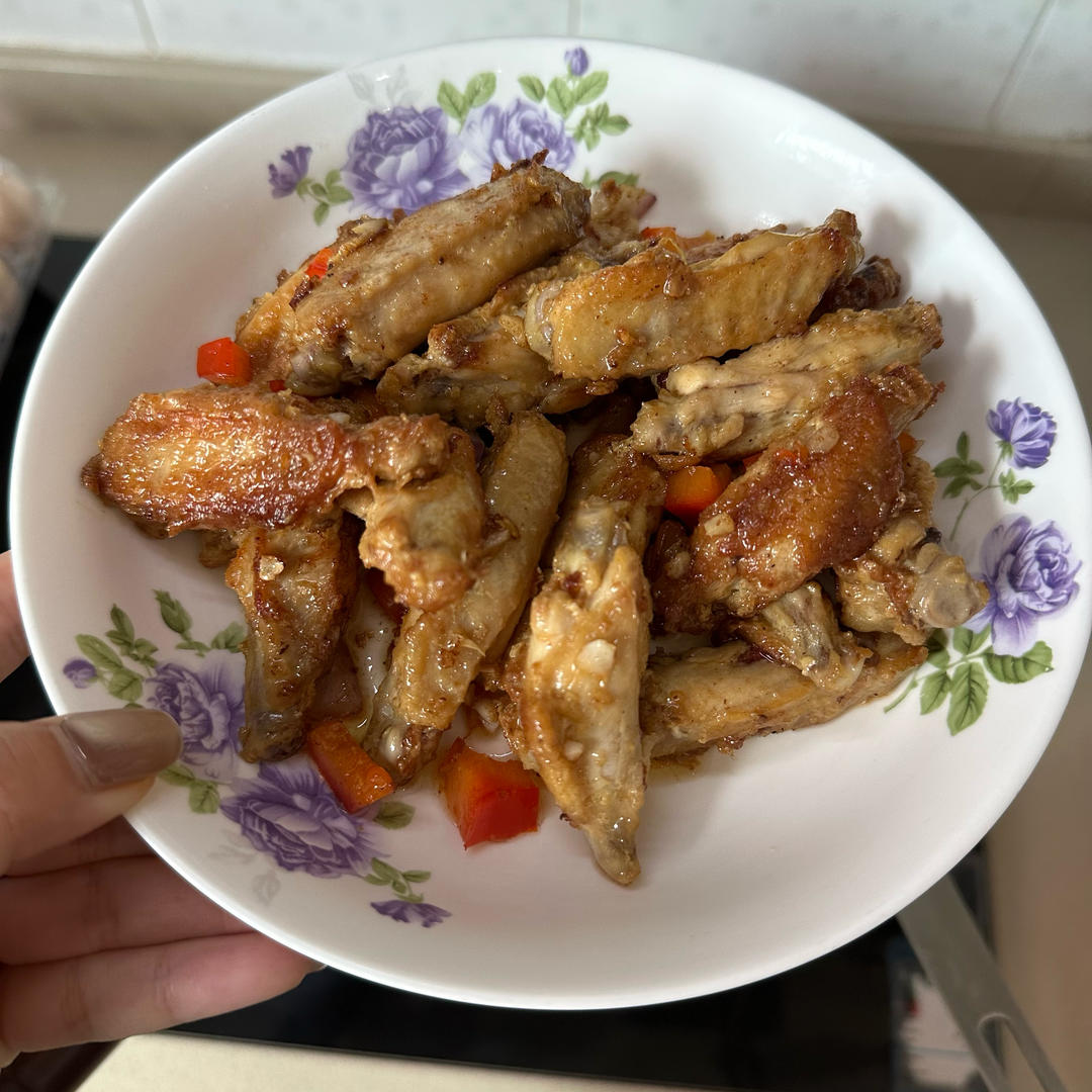 蒜香鸡翅，这才是鸡翅最好吃的做法