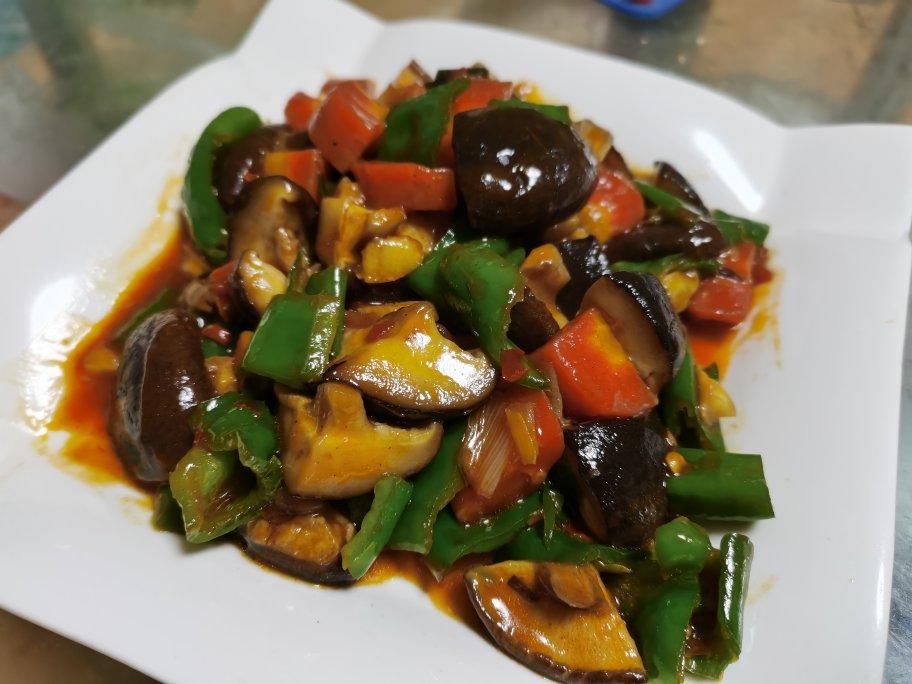 香菇炒青椒