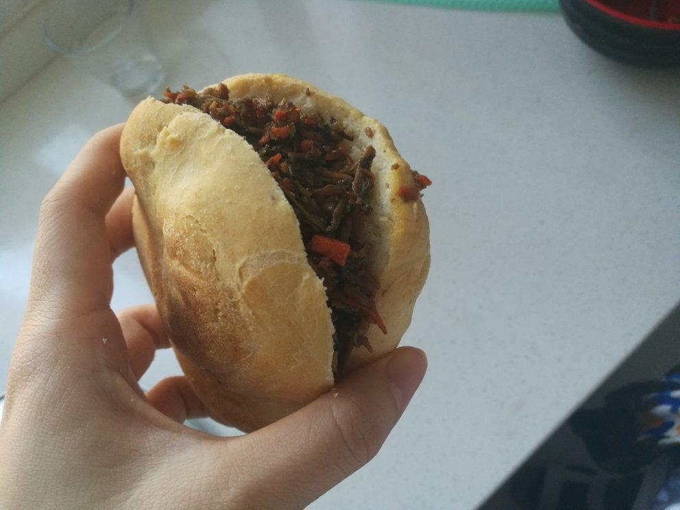 梅干菜肉夹馍