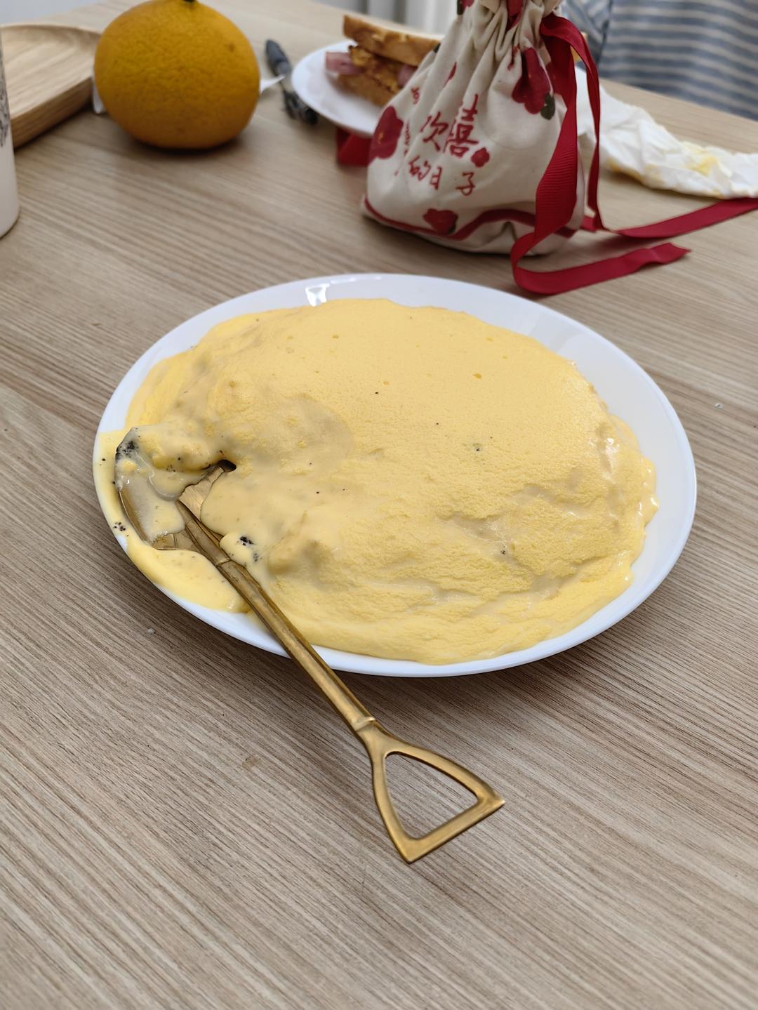 入口即化❗️比慕斯还好吃的柠檬巴巴露亚