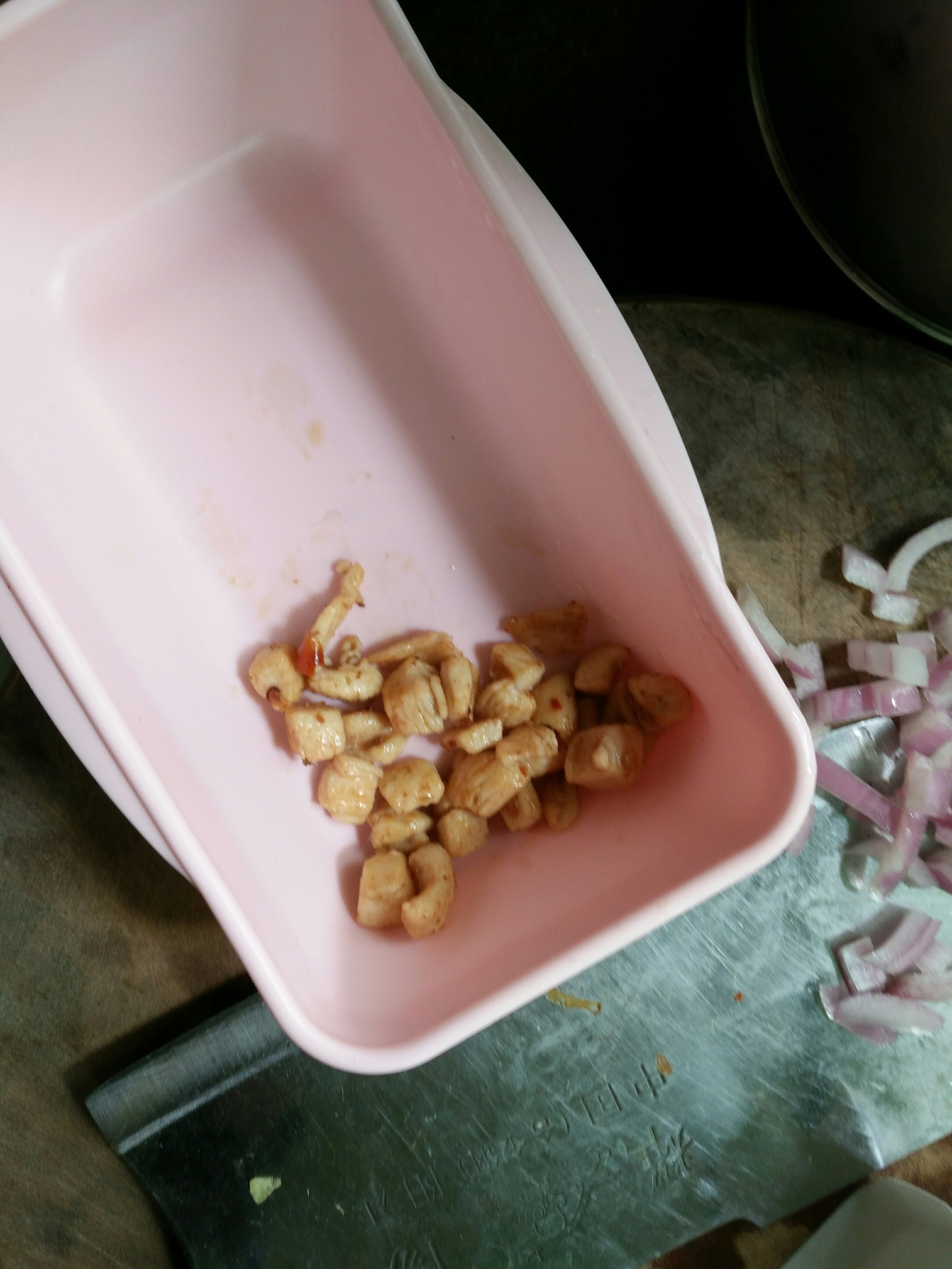 杏鲍菇煎鸡胸肉的做法 步骤3