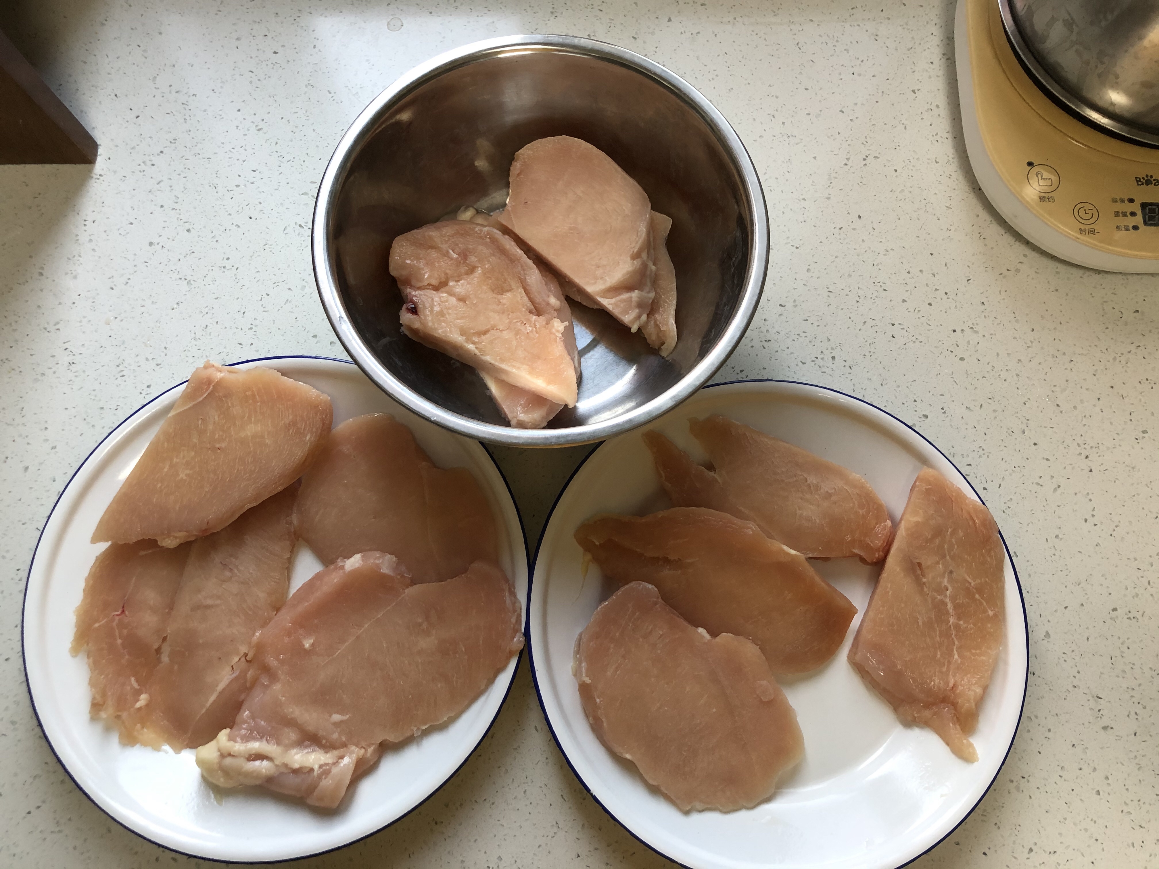减肥必备 健康低脂腌鸡胸肉的做法 步骤2