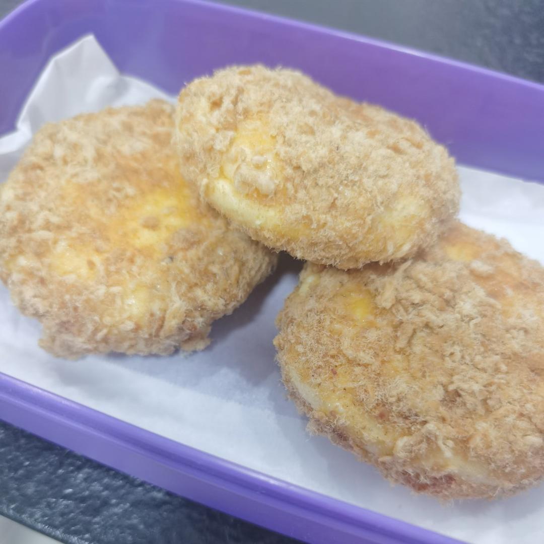 爆浆肉松小贝
