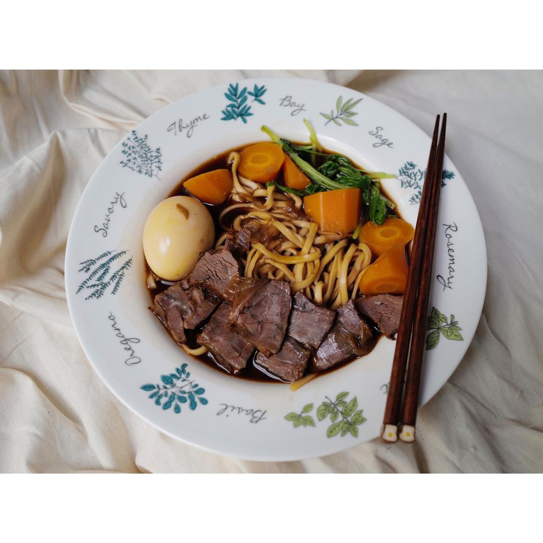 红烧牛肉面