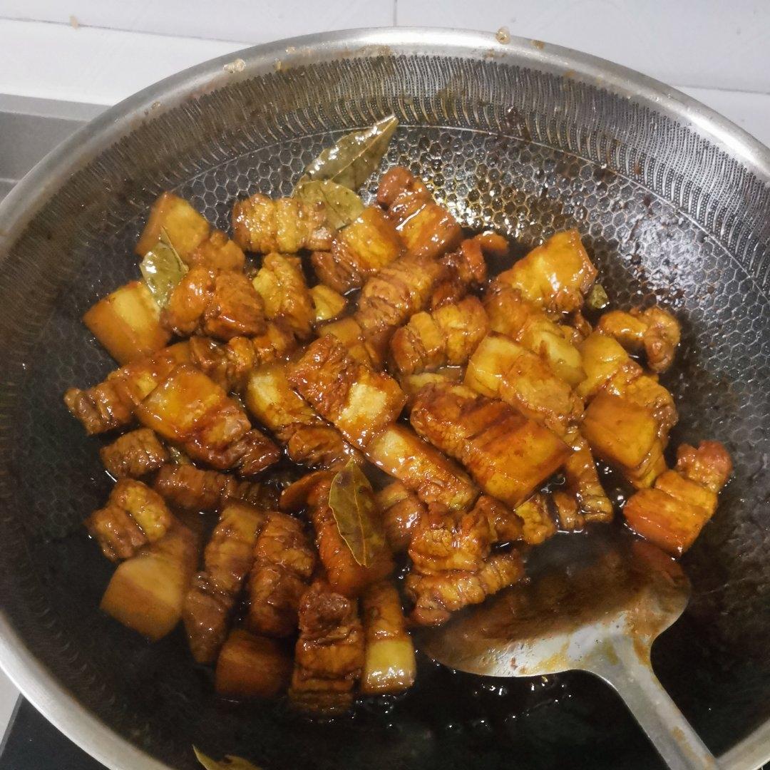 不焯水不放油的家常红烧肉