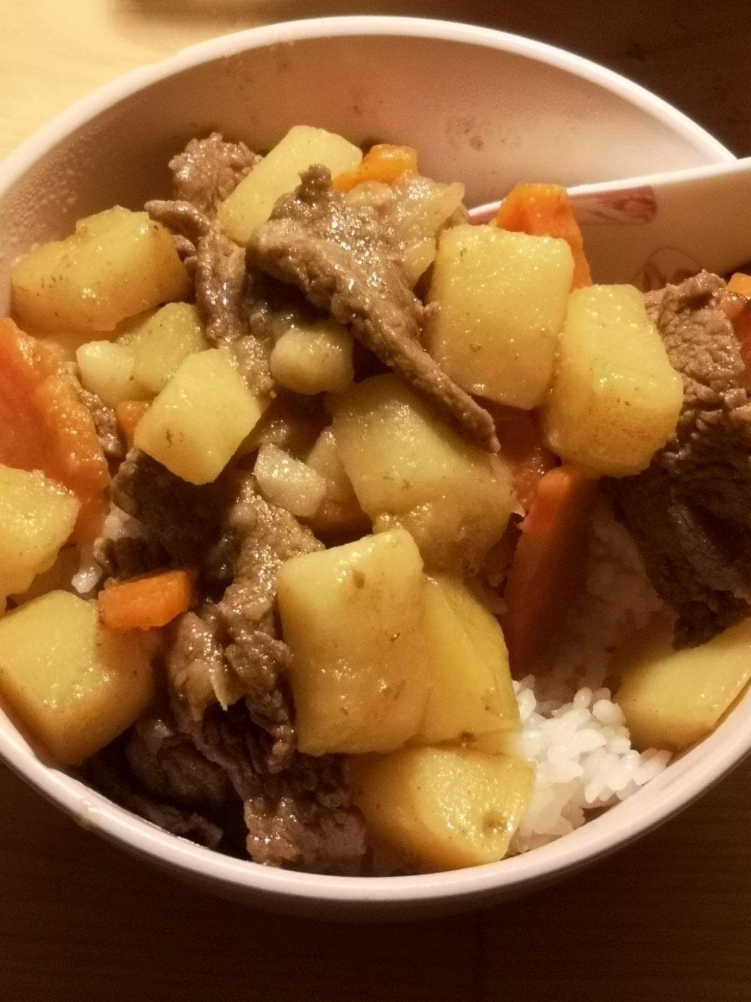 红烧牛肉土豆 （独家秘制）