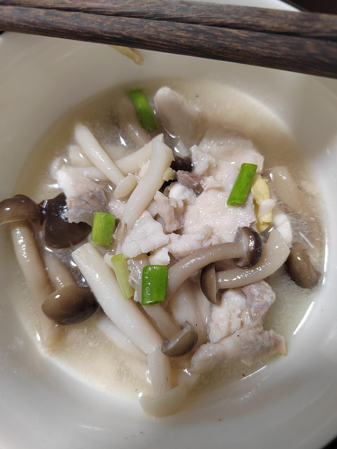 鲜嫩上汤鱼片