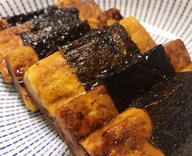 特鲜的照烧海苔豆腐的做法