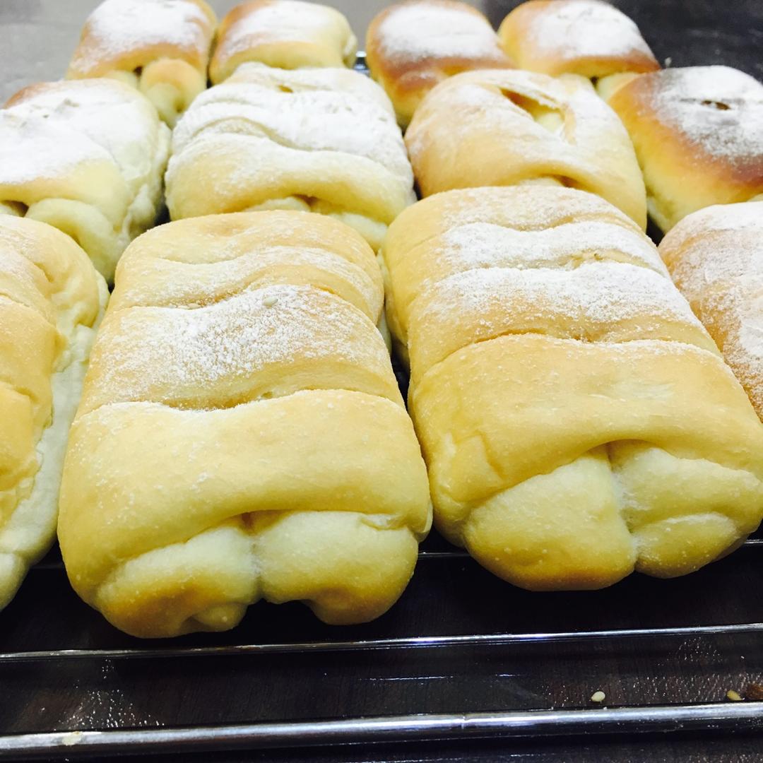 软到不知所措的牛奶卷