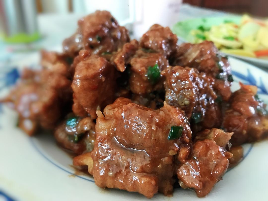 腐乳烧排骨