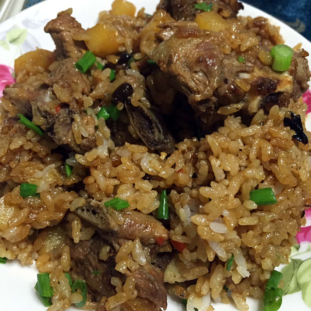 土豆排骨饭