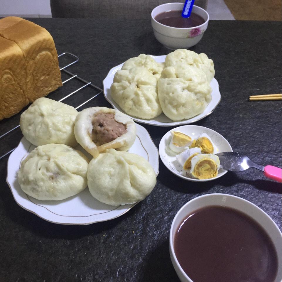 肉包子