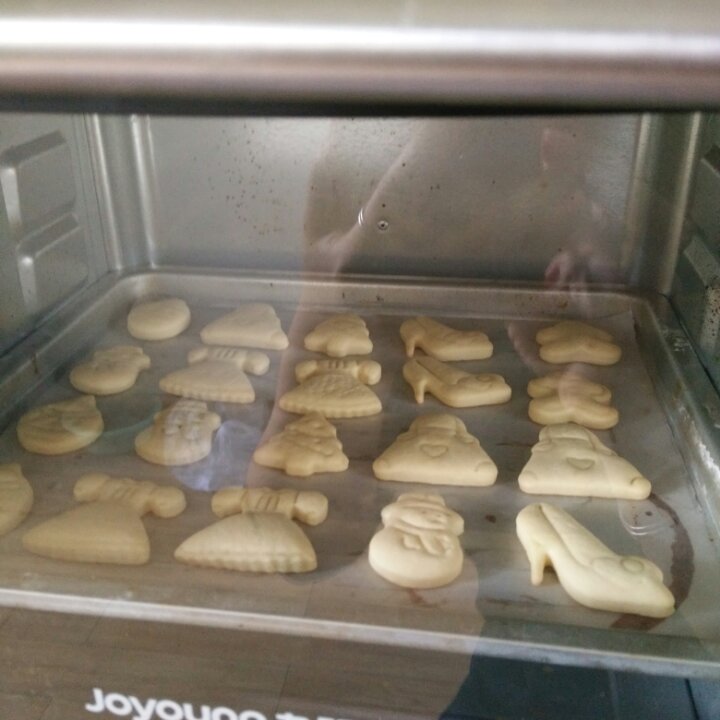 低热量奶香苏打饼干