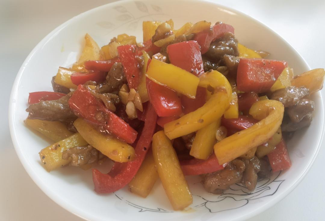 零失败的彩椒炒牛肉