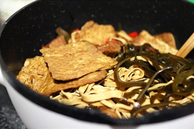 【火烧馍夹豆腐片的做法步骤图,怎么做好吃】饿球了_下厨房