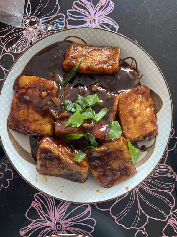 外酥里嫩【烧汁豆腐】吸饱汤汁