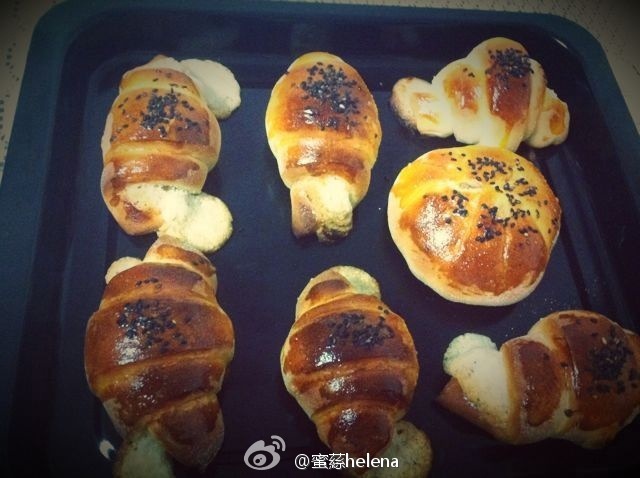 黄金牛角包
