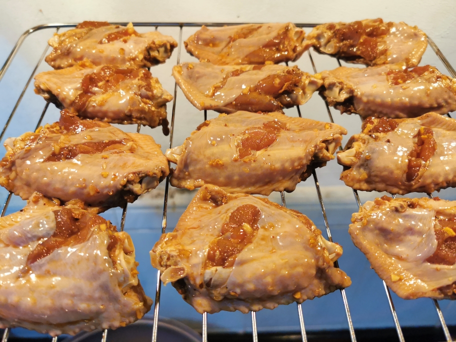 家庭烤箱版烤鸡翅的做法 步骤4