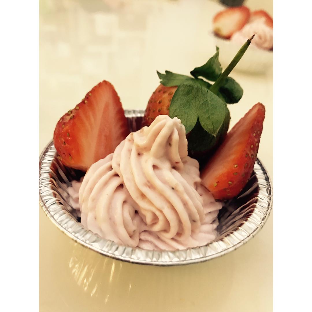 【菓子学校】草莓牛奶冰淇淋