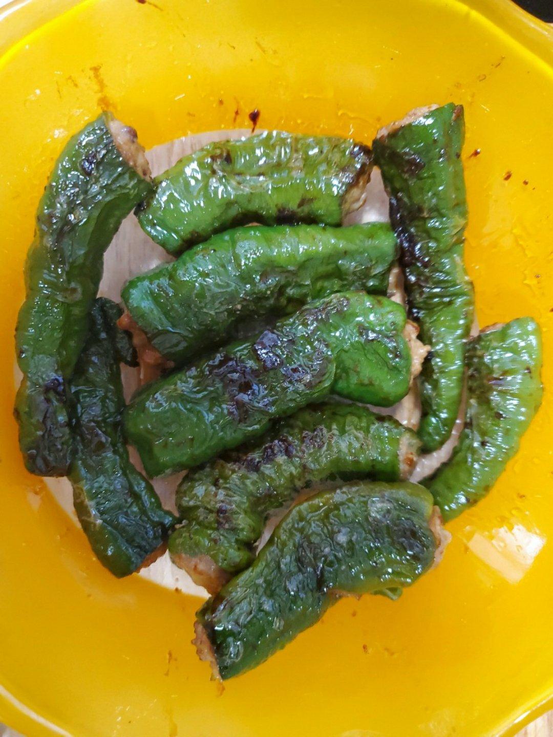 虎皮青椒塞肉
