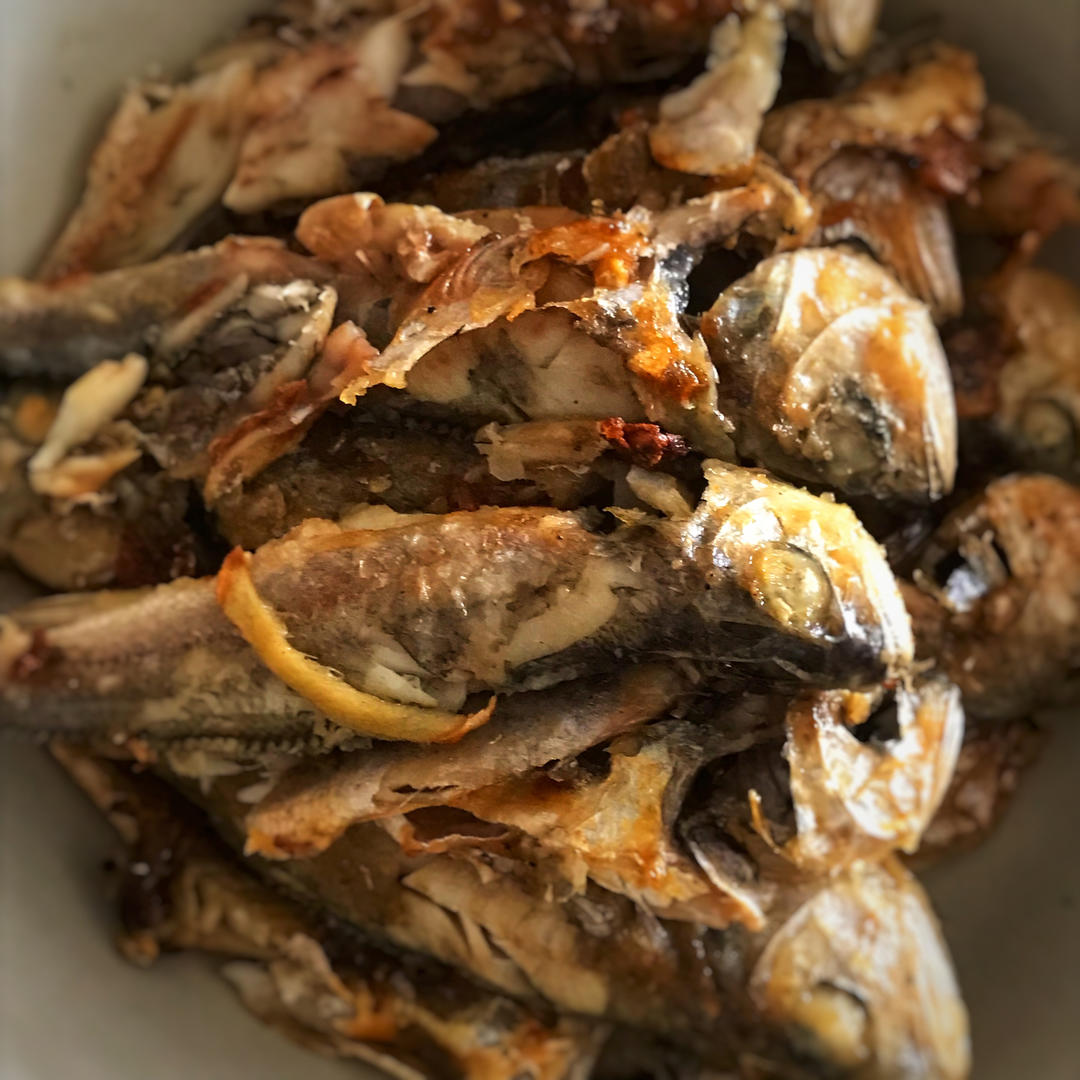香煎小黄鱼