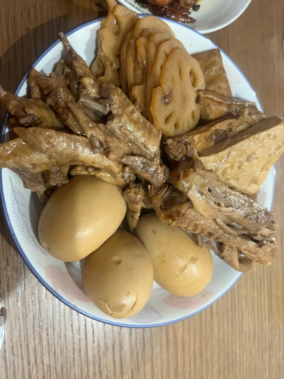 卤鸡爪鸡蛋豆干（简单易学）
