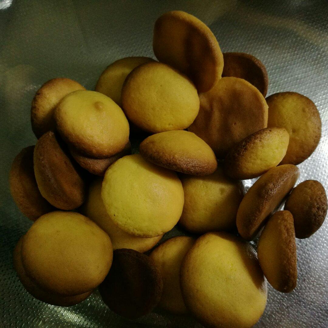 儿时的回忆---蛋黄元