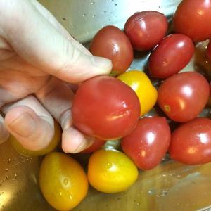 蜂蜜小番茄的做法 步骤1