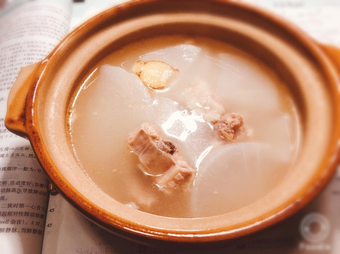 排骨萝卜汤