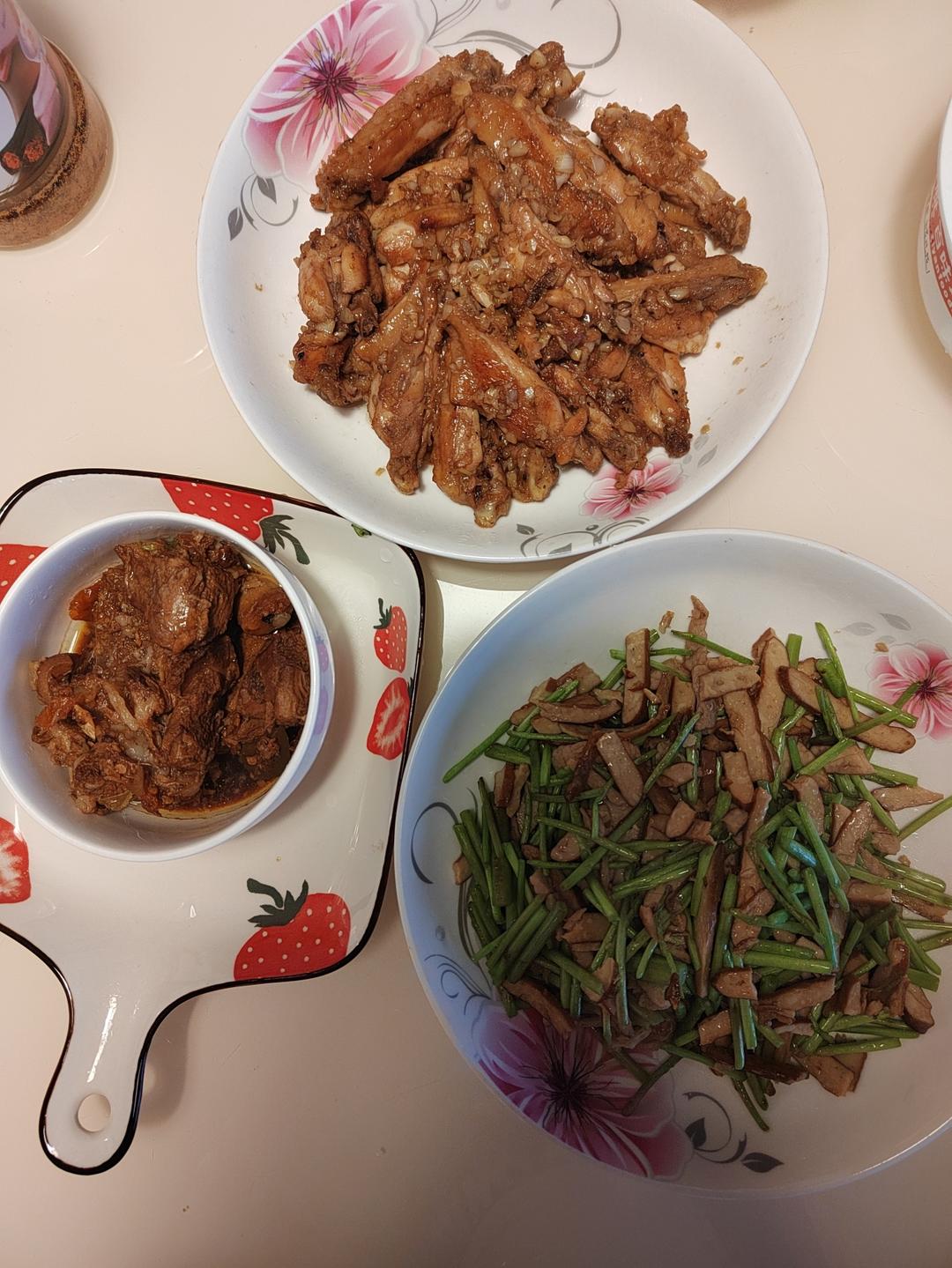 蒜香鸡翅