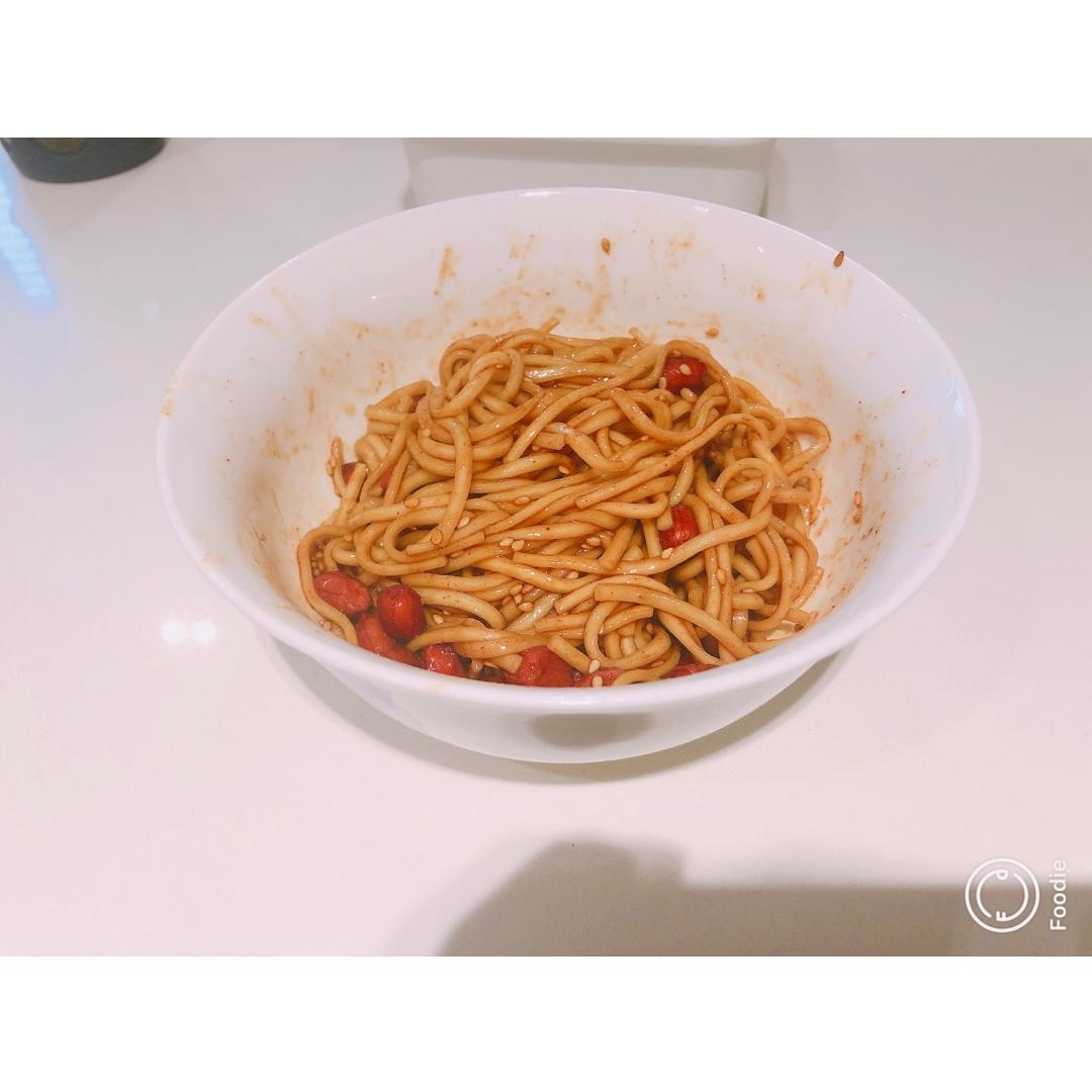 酸辣凉拌面