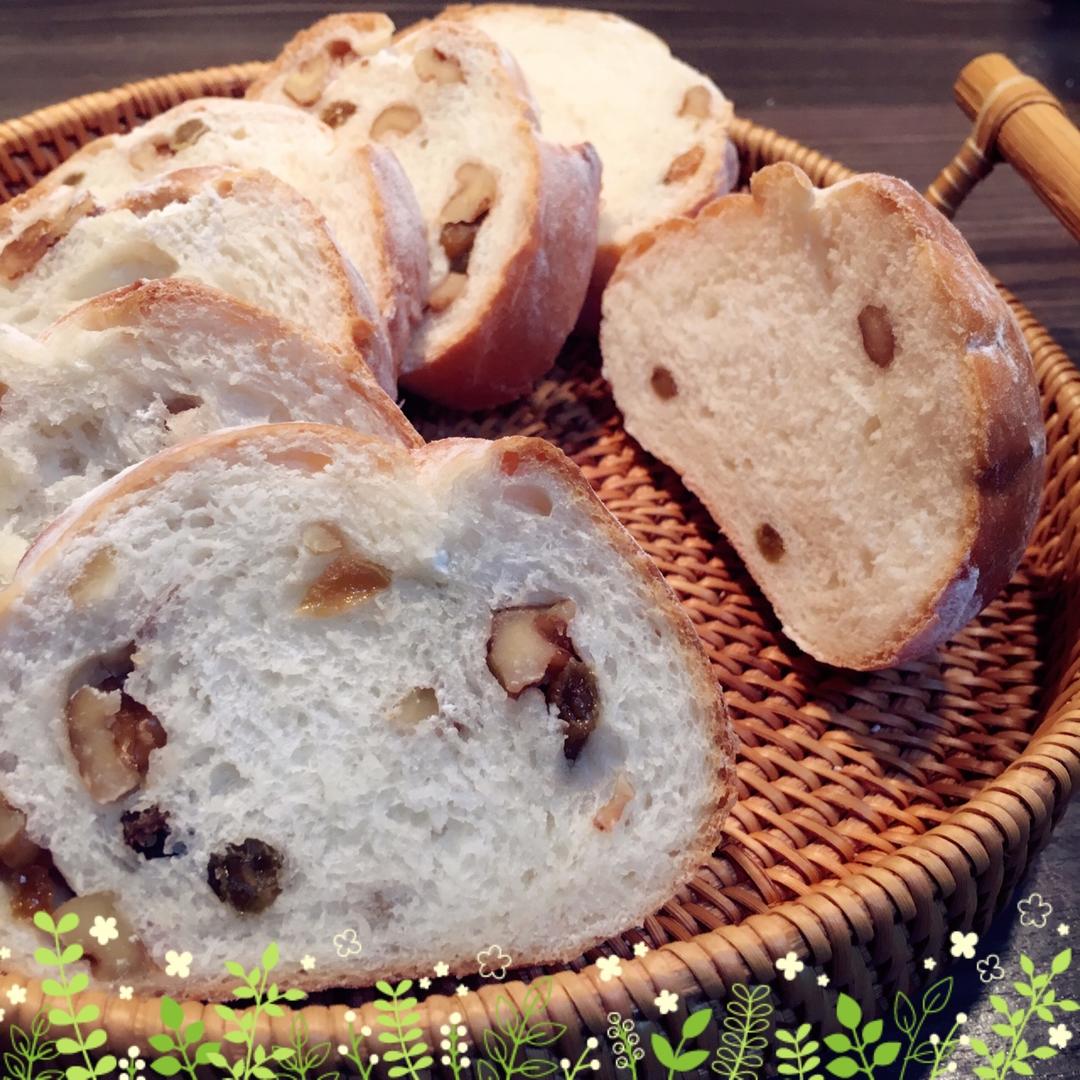 核桃葡萄干软欧