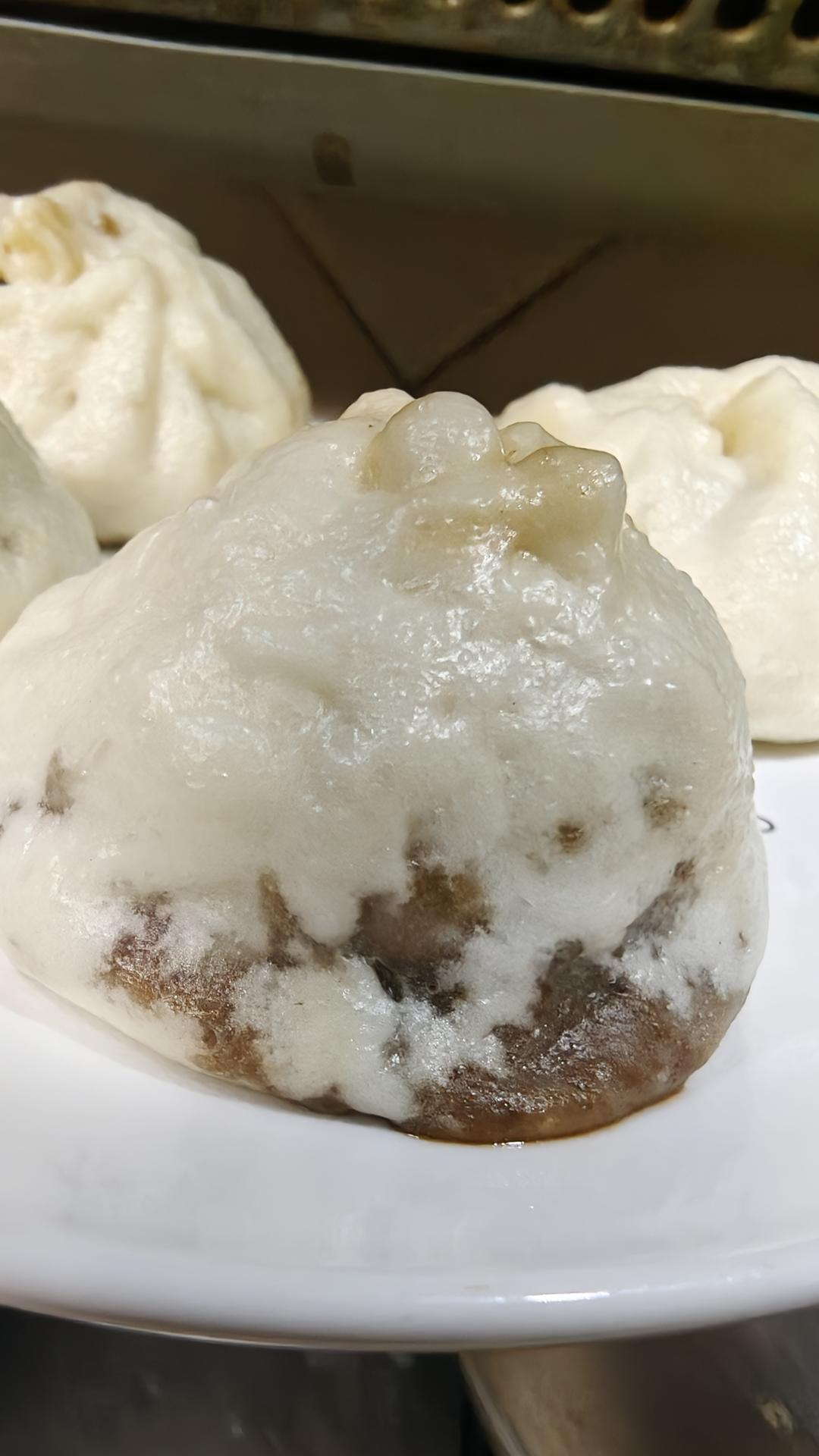 酱肉包 哎呀 太香了！