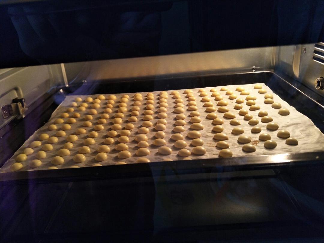 宝宝辅食系列～蛋黄溶豆