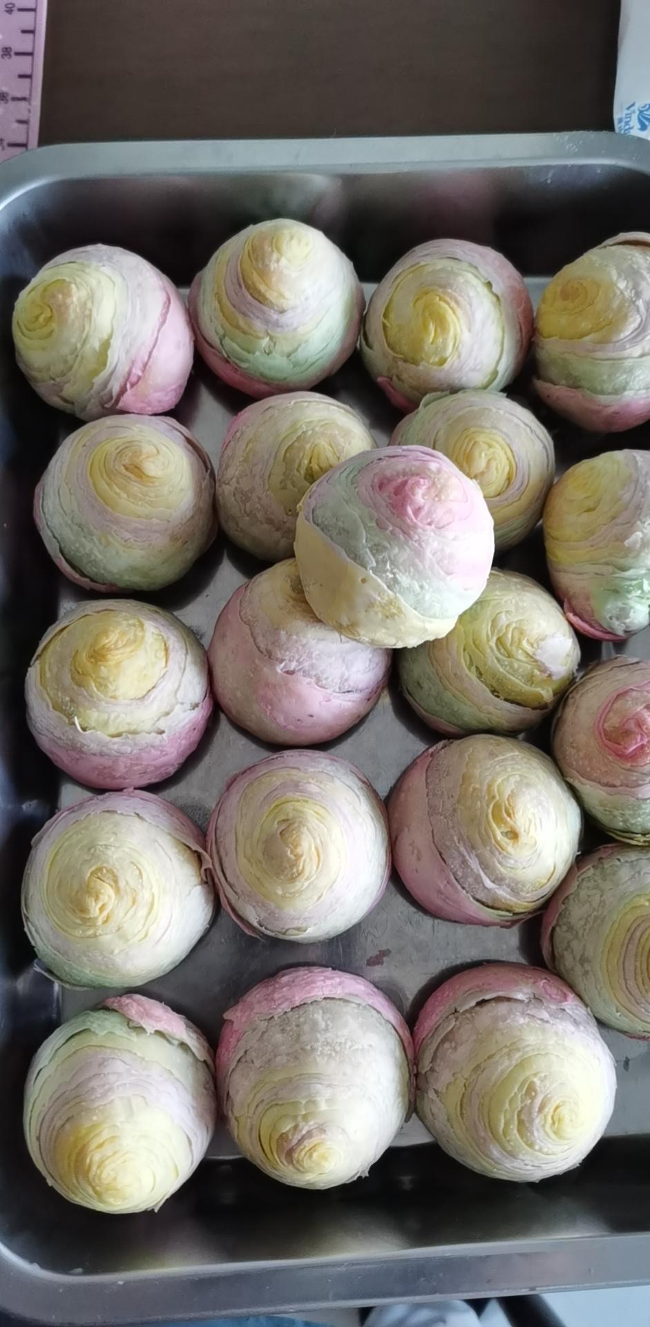 超级好看的彩虹蛋黄酥免费教程！超级详细！按照步骤就能成功！