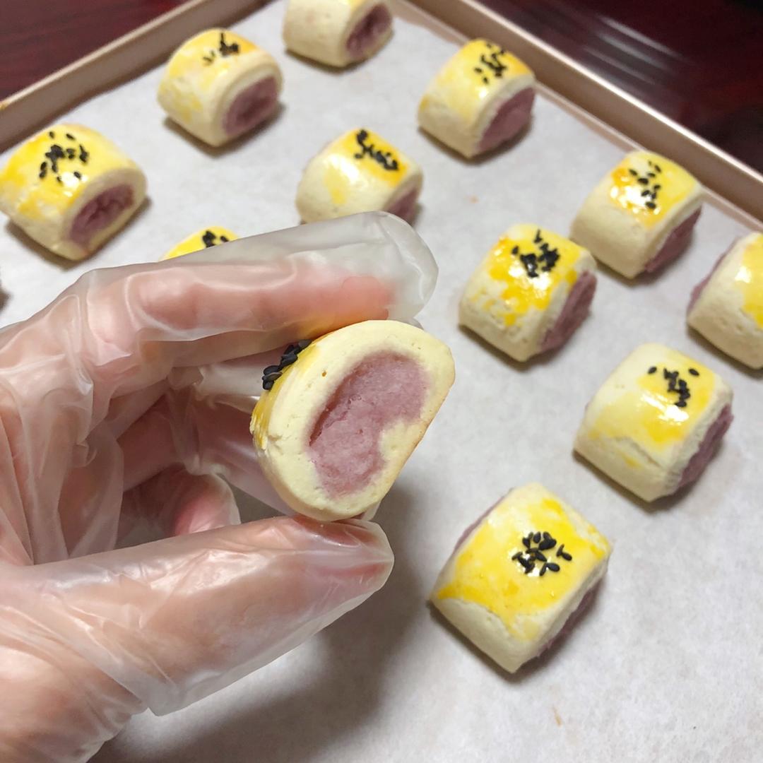 莲蓉一口酥