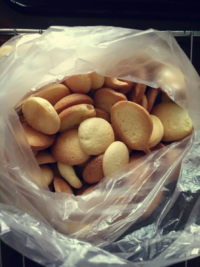 简便的鸡蛋饼干，特别适合小孩子吃