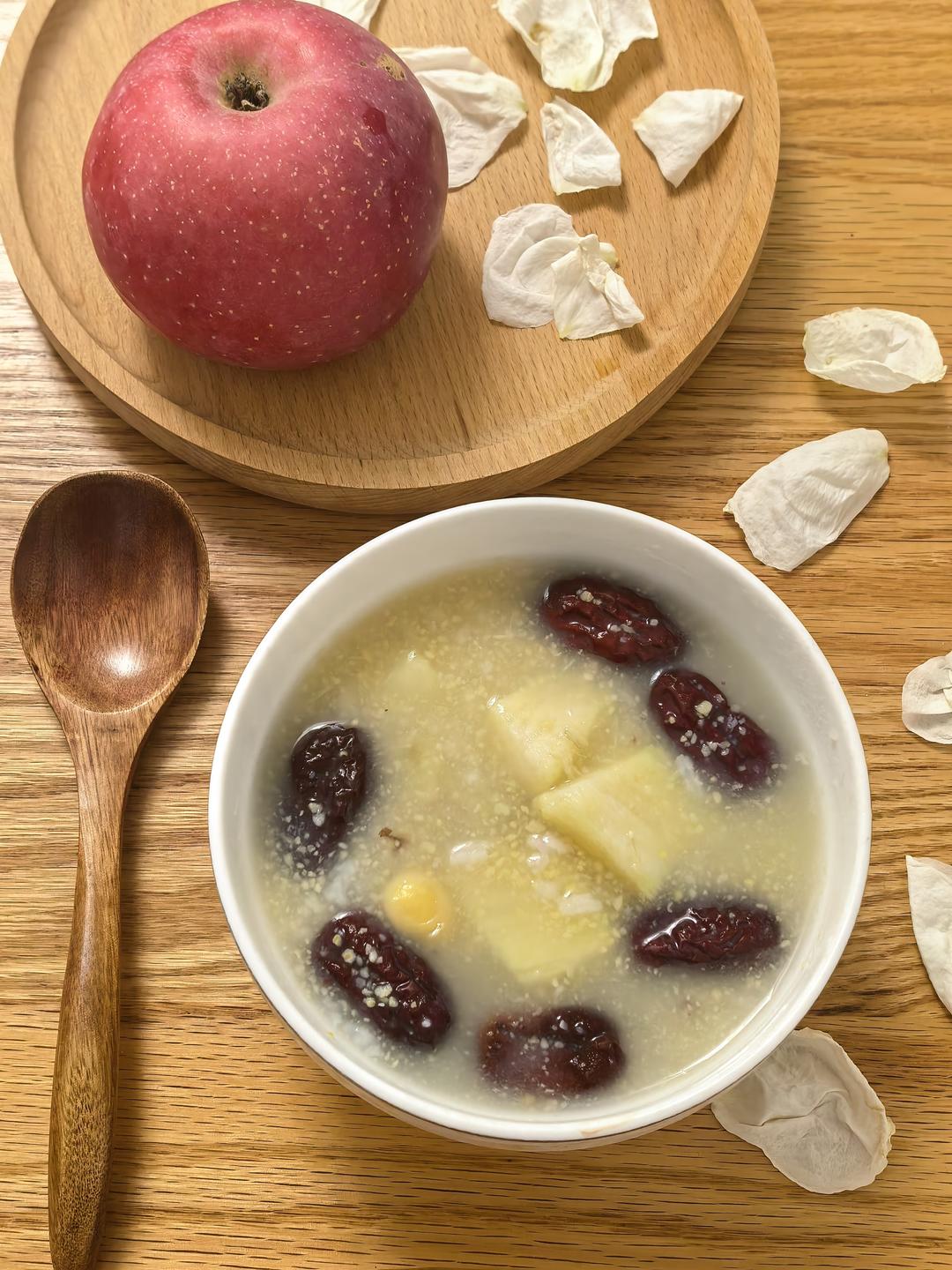 苹果山药粥（补脾养胃）