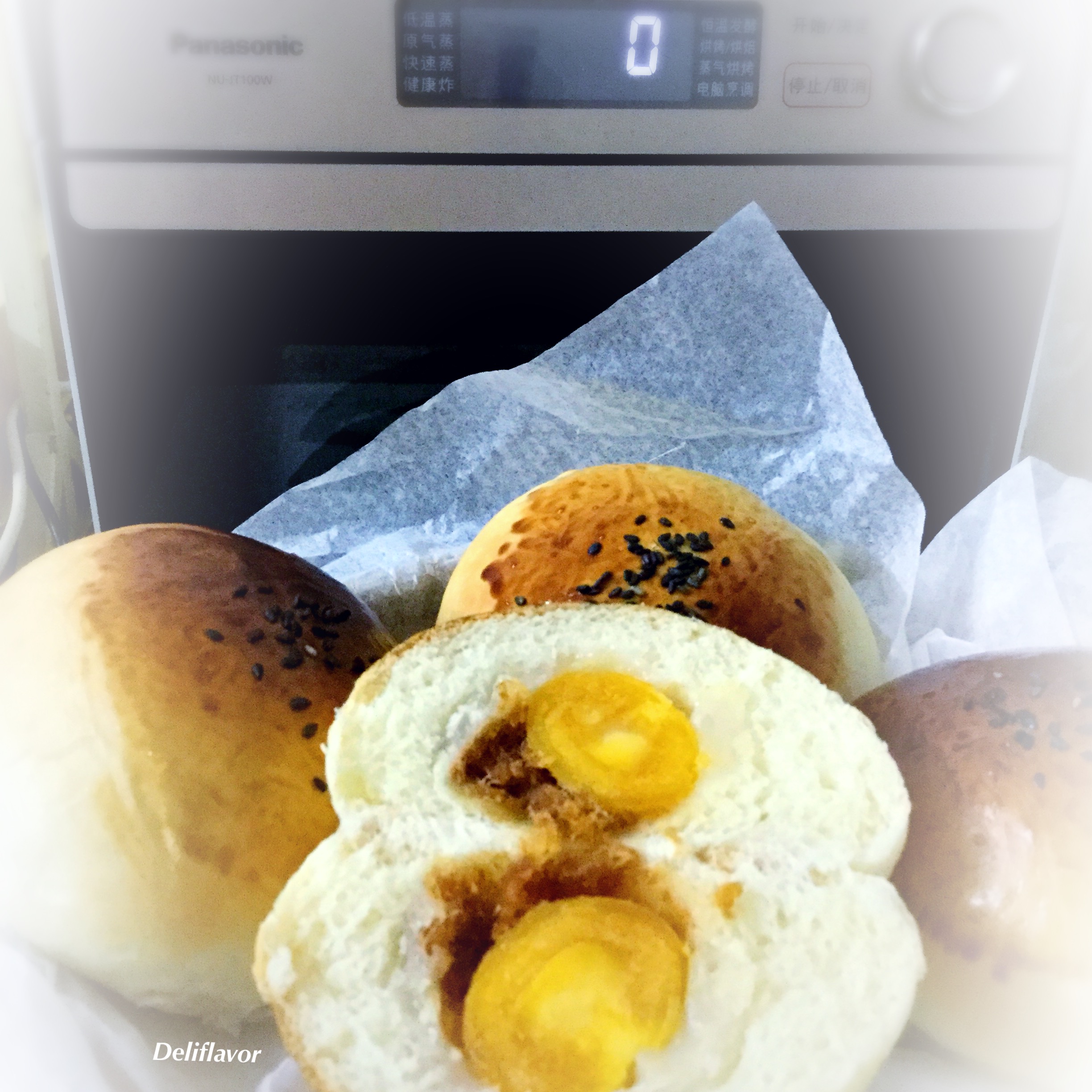 麻薯蛋黄肉松小面包一松下NU-JT100W家用蒸烤箱的做法