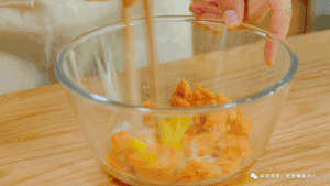 胡萝卜苹果软饼【宝宝辅食】的做法 步骤5