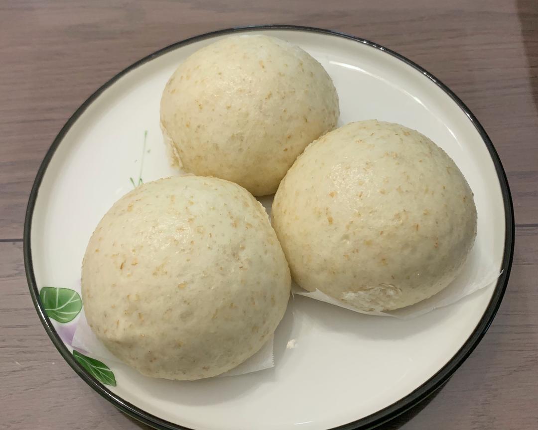 牛奶全麦馒头（不加一滴水&一次发酵&面包机和面&无需手揉）