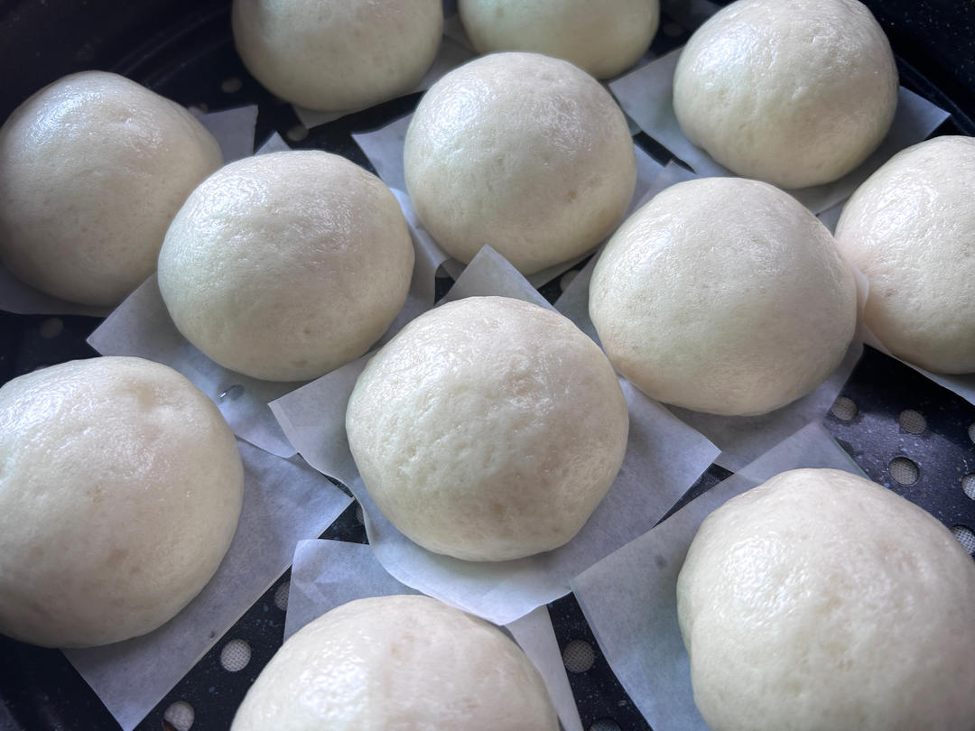 松软有嚼劲的奶香馒头