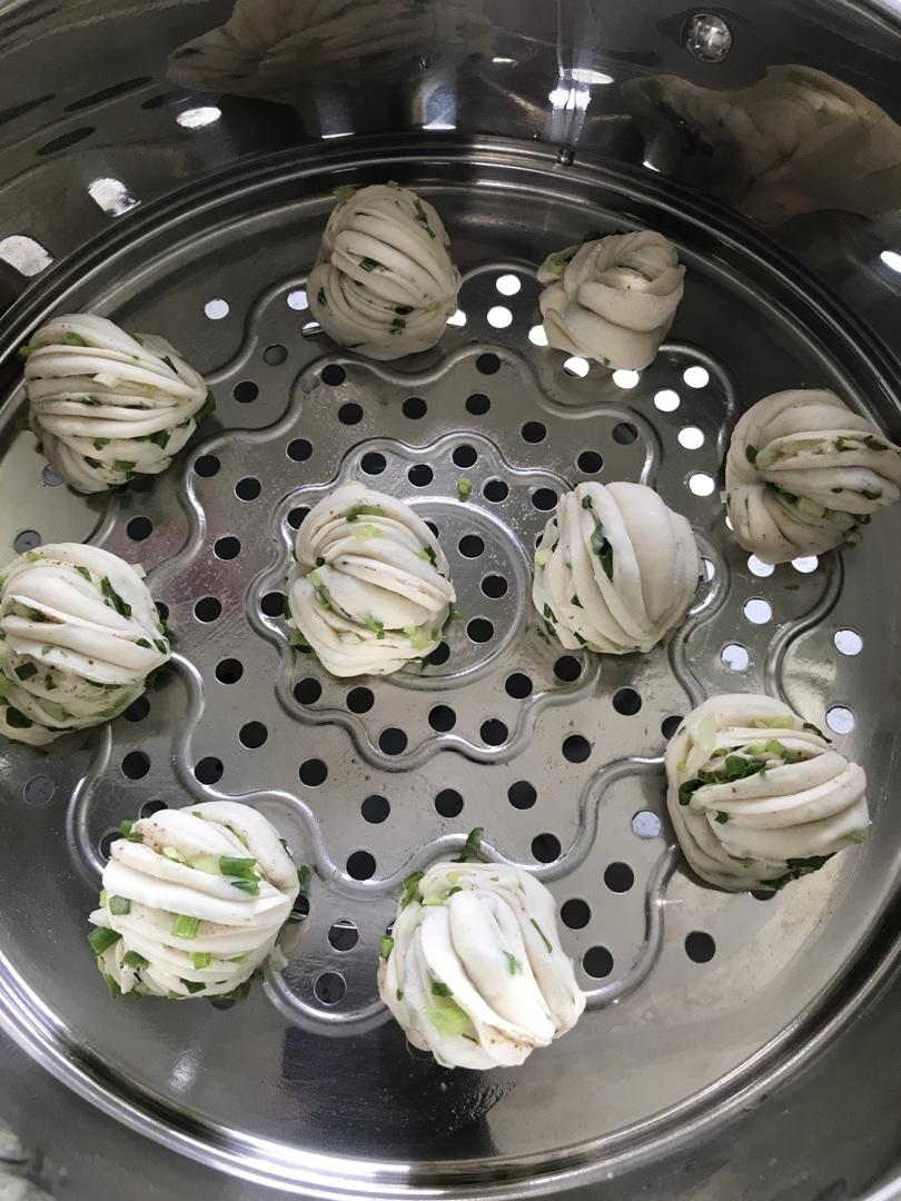 葱油花卷，一根筷子卷出漂亮的造型