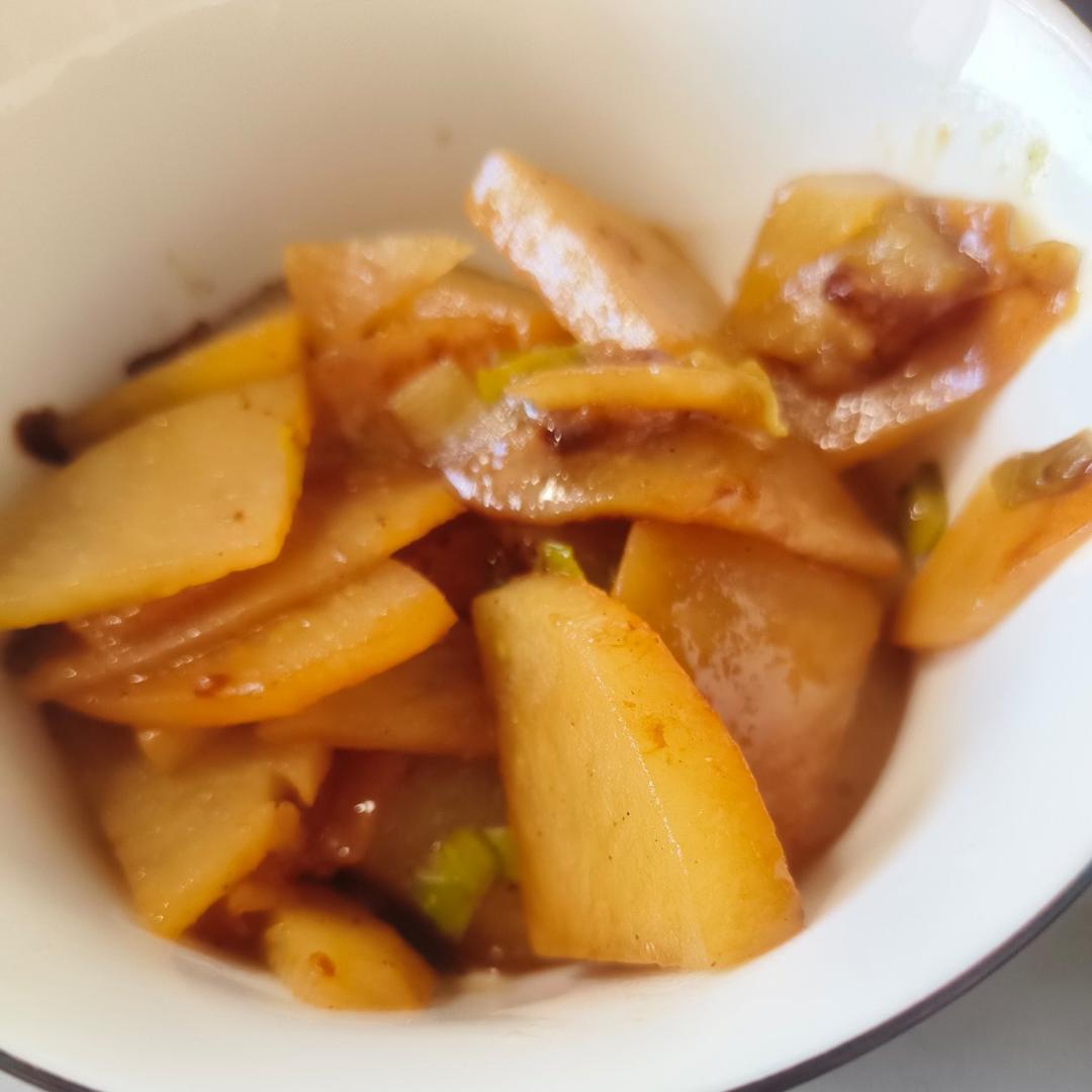 土豆系列（一）有肉香味的红烧土豆