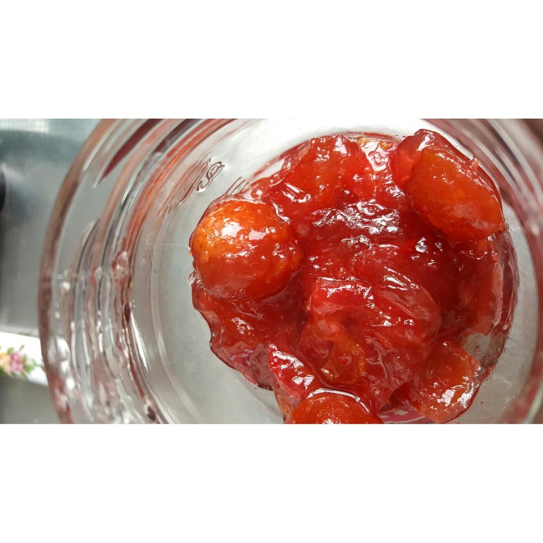 炒红果
