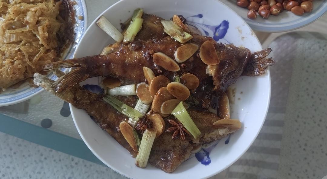 香气四溢踏板鱼